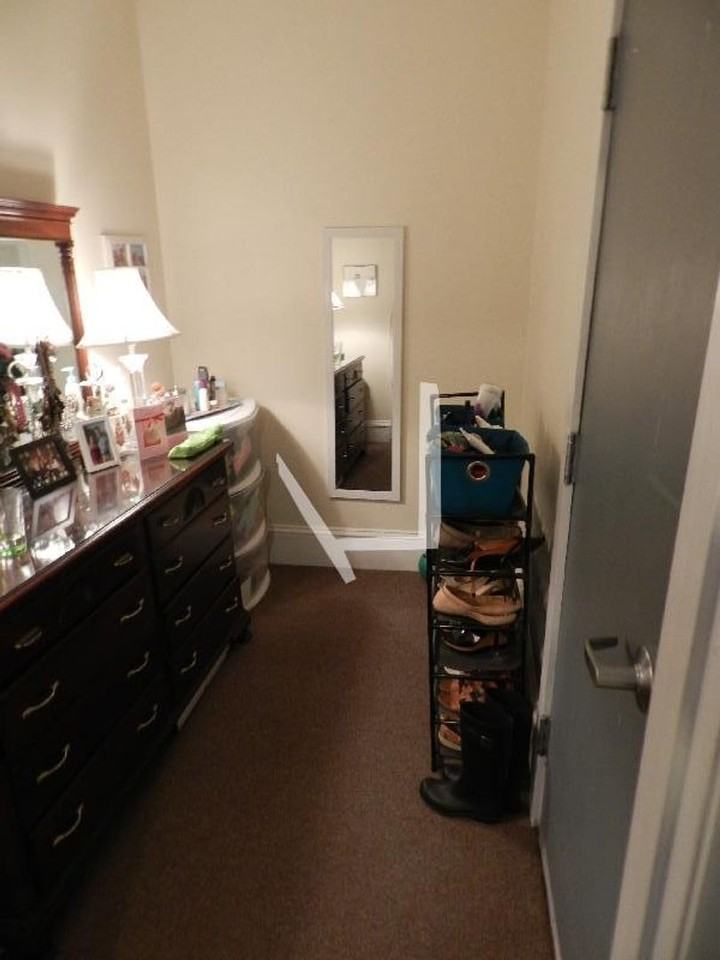 3 Sutherland Rd - Photo 7 of 14