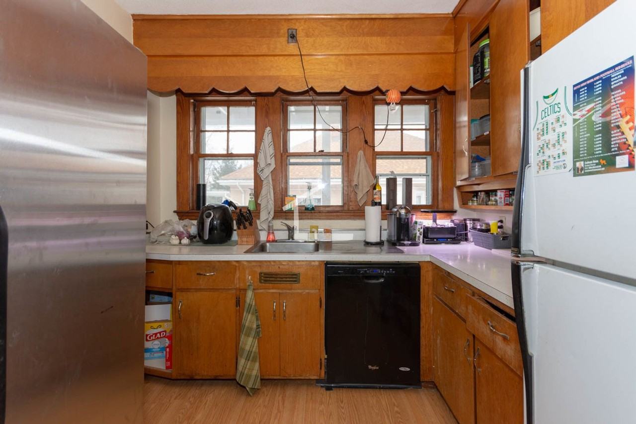 2 Glenley Ter - Photo 2 of 13