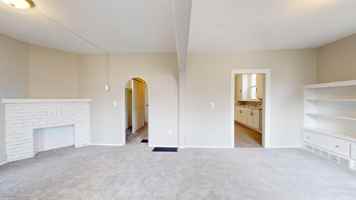 featured image of 4112 Clybourne Ave