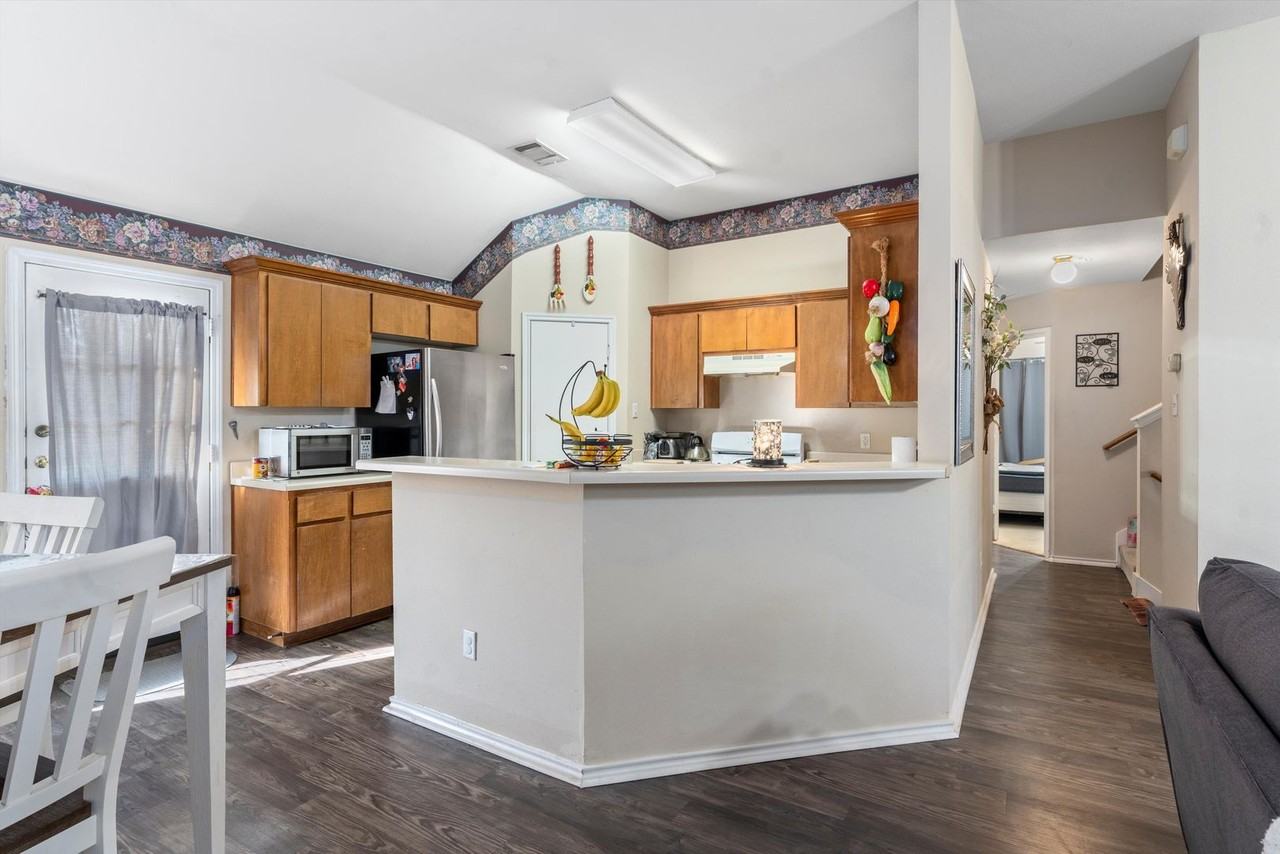 707 Broken Bow Dr - Photo 7 of 25