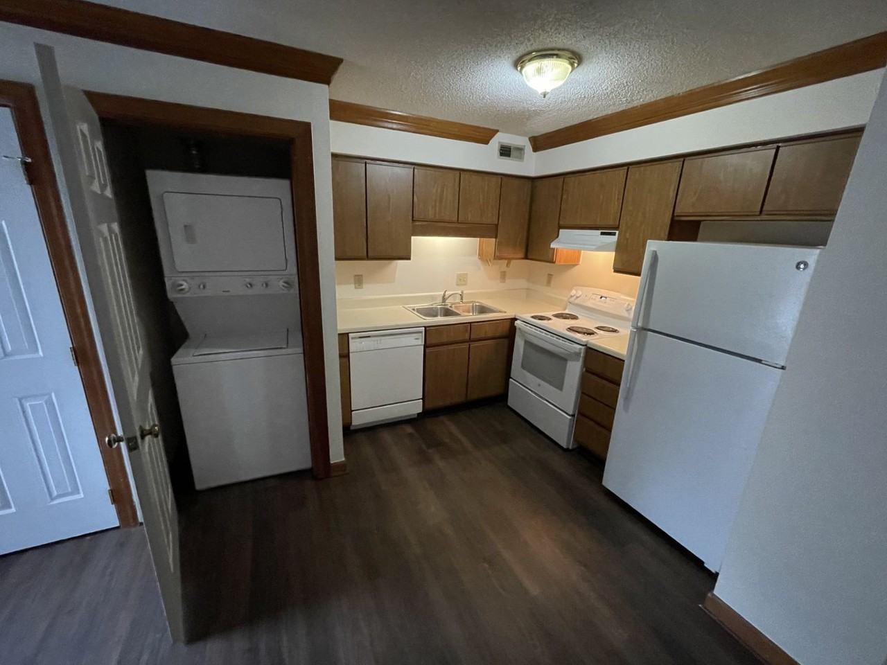 3525 Ivy Commons Dr - Photo 2 of 5