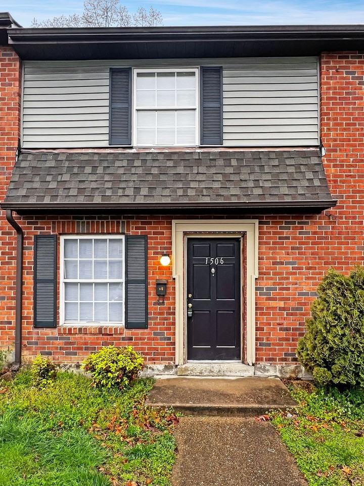 1506 Stowmarket Ct - Photo 2 of 19