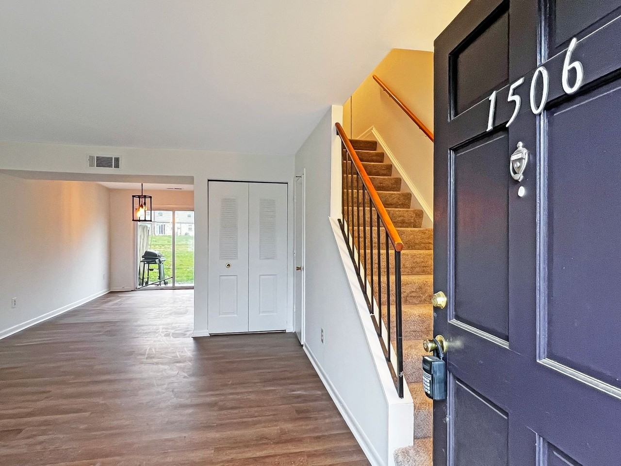 1506 Stowmarket Ct - Photo 3 of 19