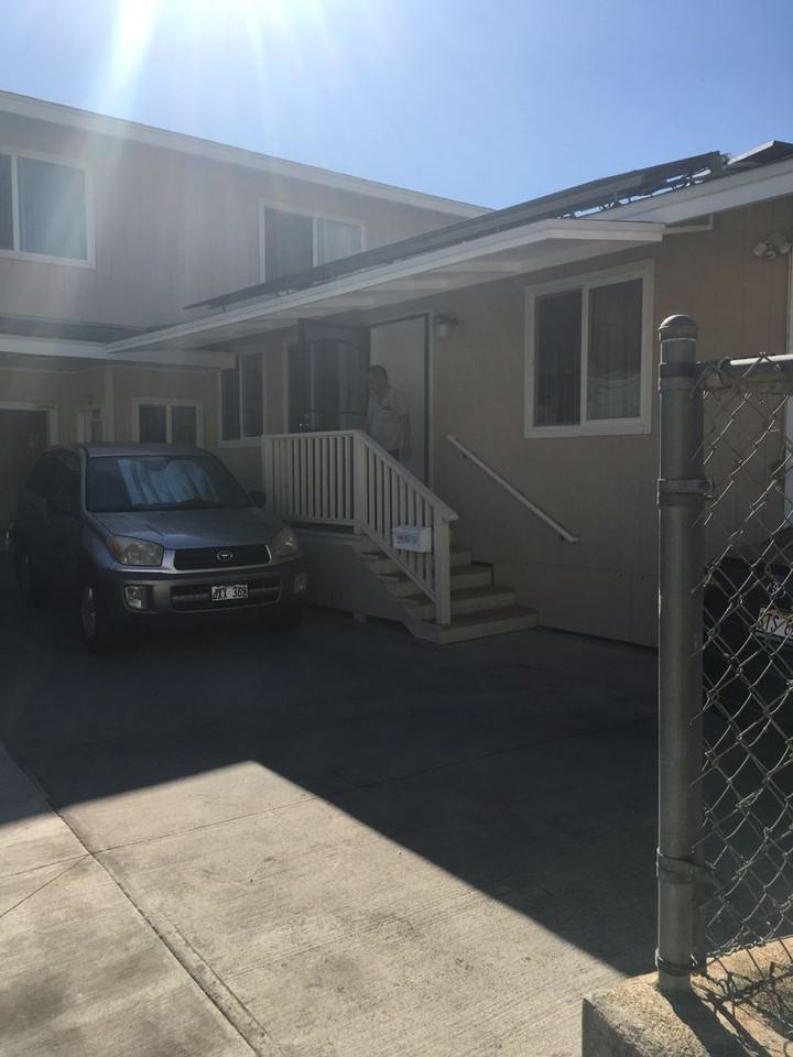 1440 Kohou St Apt A - Photo 2 of 10