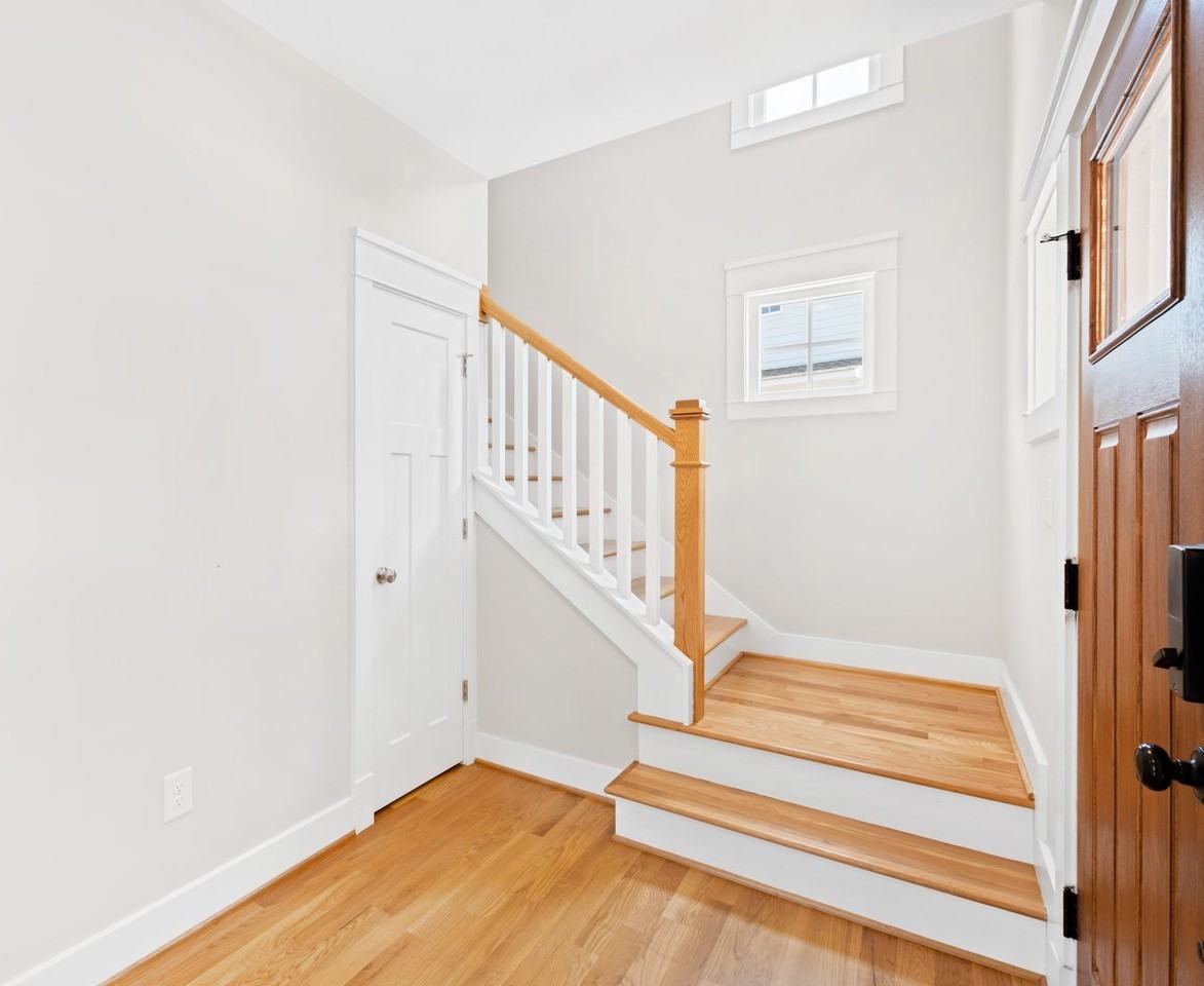 1714 Anchor Way - Photo 7 of 46