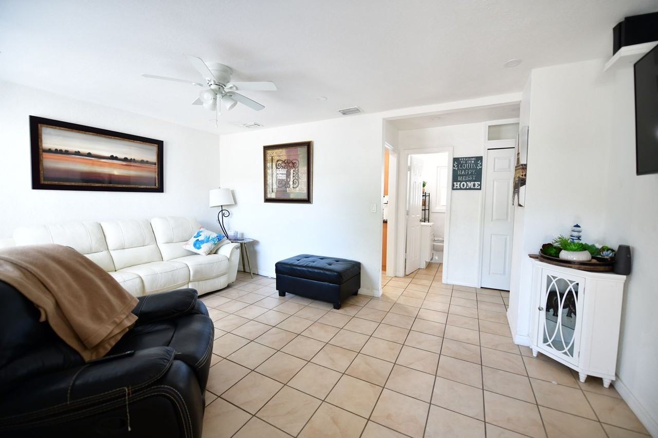 7216 9th Ave N - Photo 3 of 21