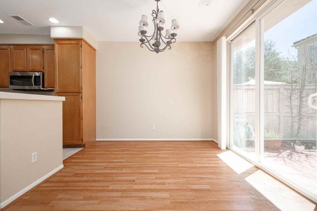 241 Aurora Ave - Photo 3 of 20