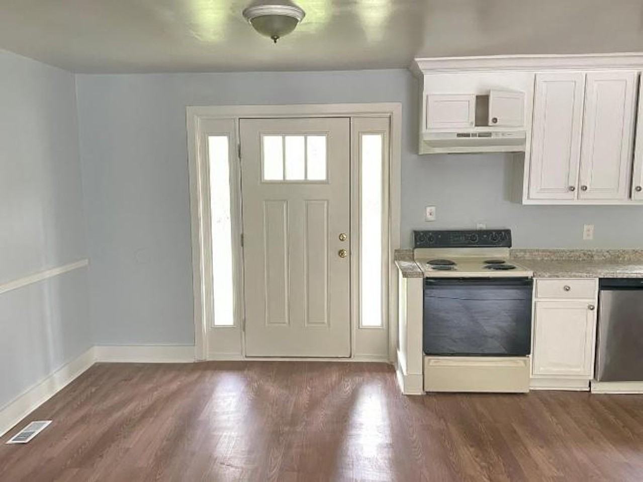 4646 Jones Sausage Rd - Photo 2 of 15