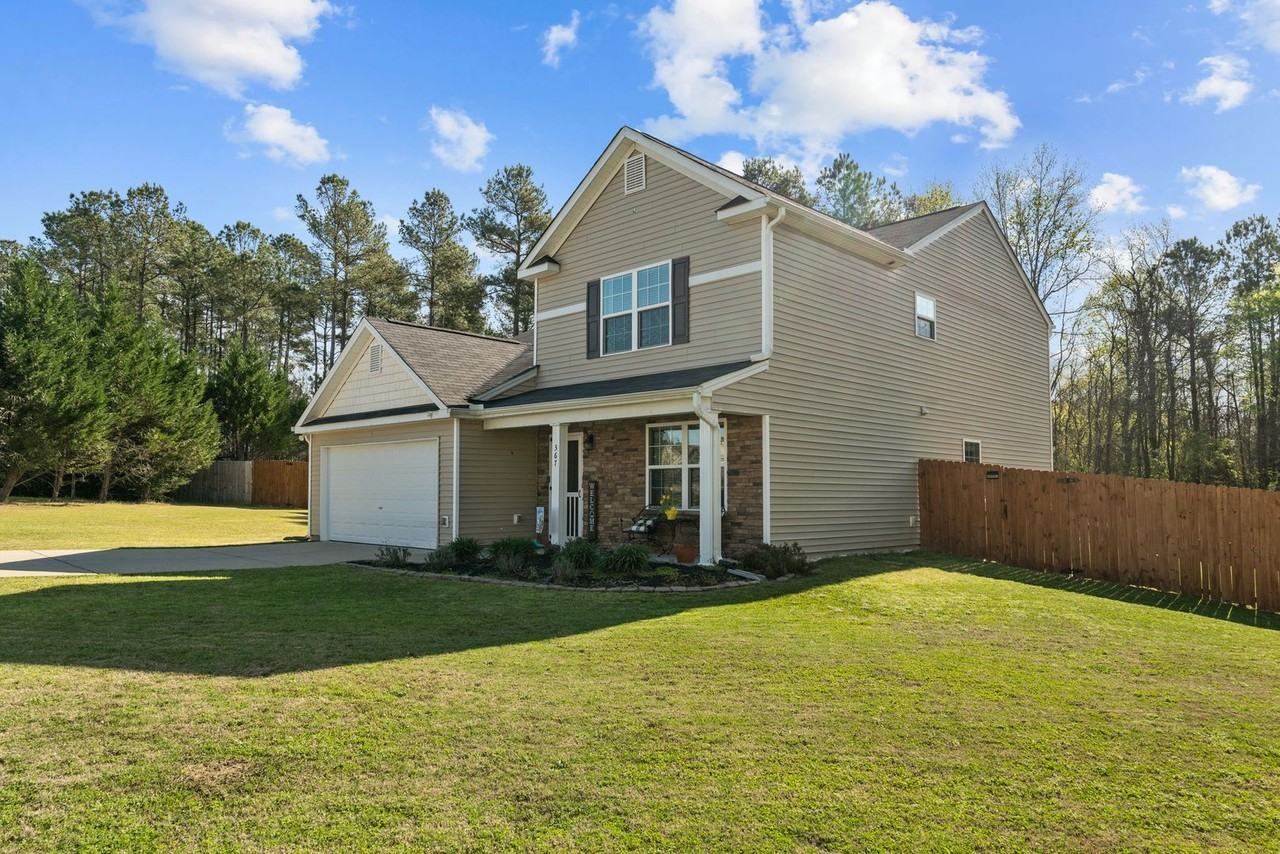 367 Crane Way - Photo 2 of 44