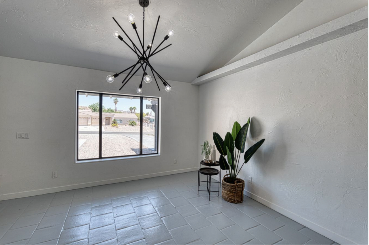 4209 Comstock Dr - Photo 6 of 25