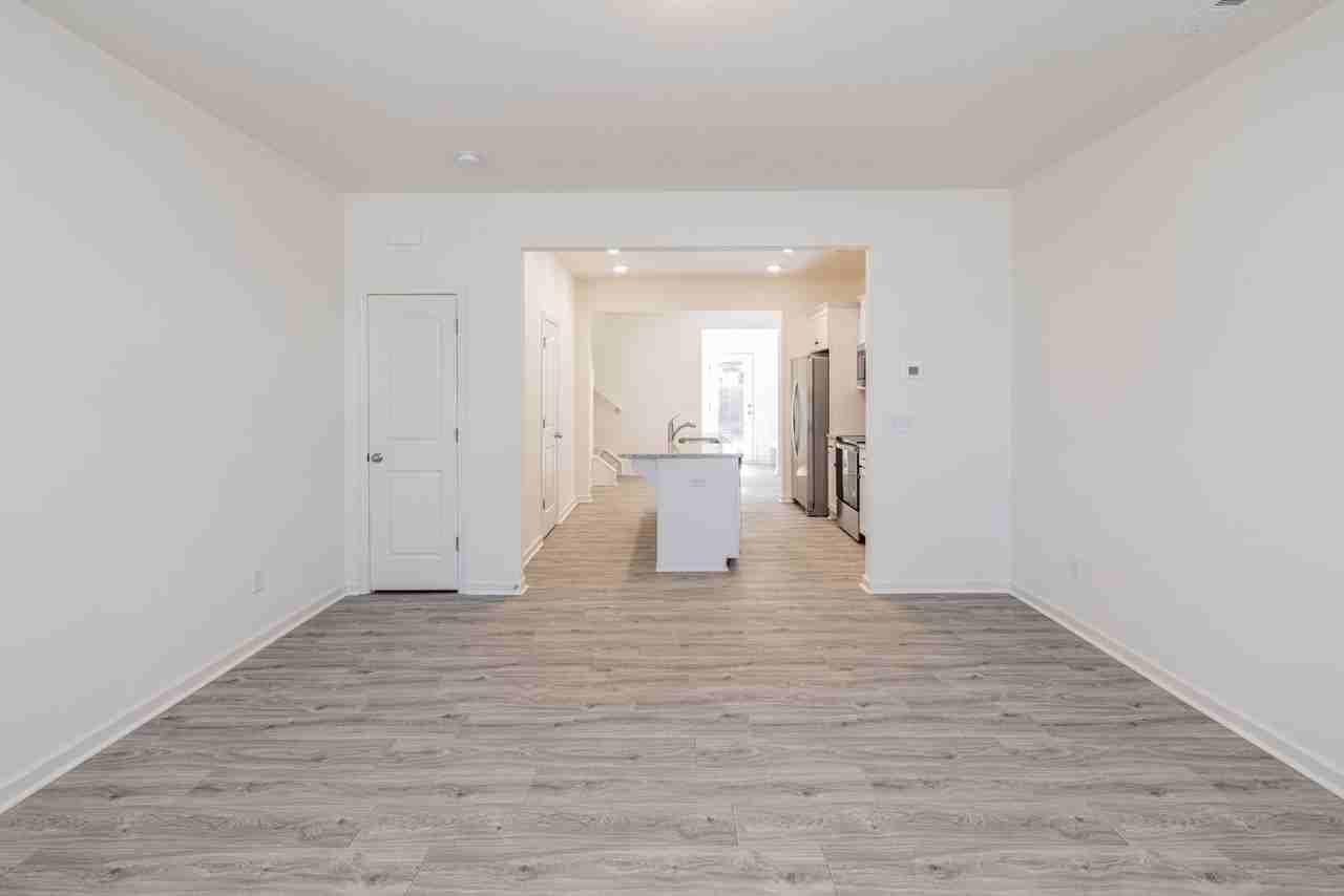 973 Anchor Way - Photo 2 of 20