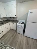 featured image of 1705 1/2 N Wood Ave