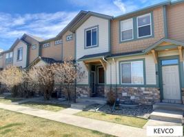 featured image of 2851 Kansas Dr #F