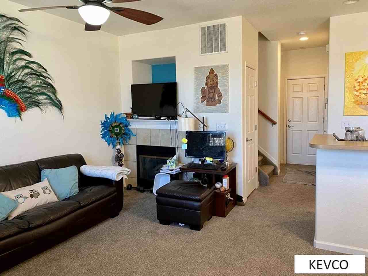 2851 Kansas Dr #F - Photo 3 of 21