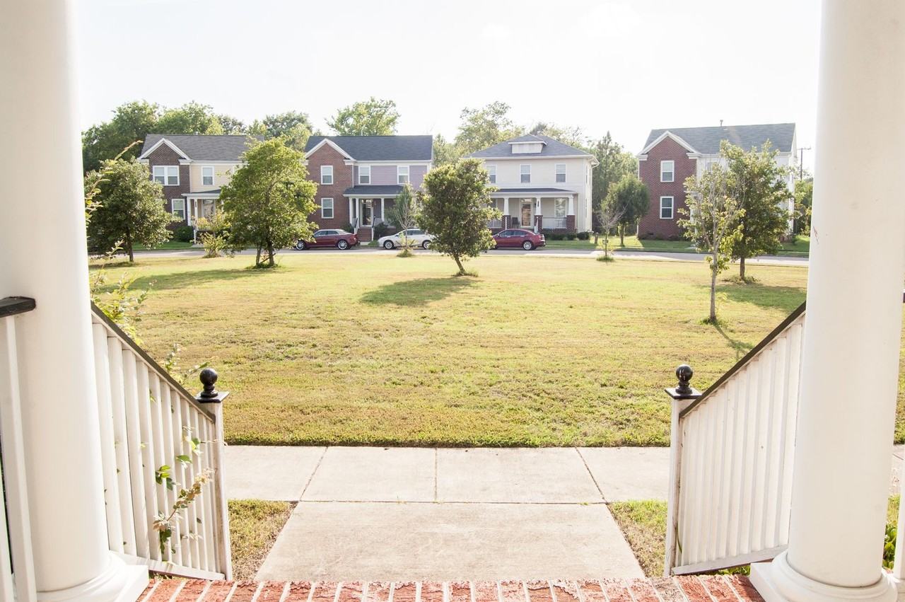 1447 Talley Circle - Photo 3 of 18