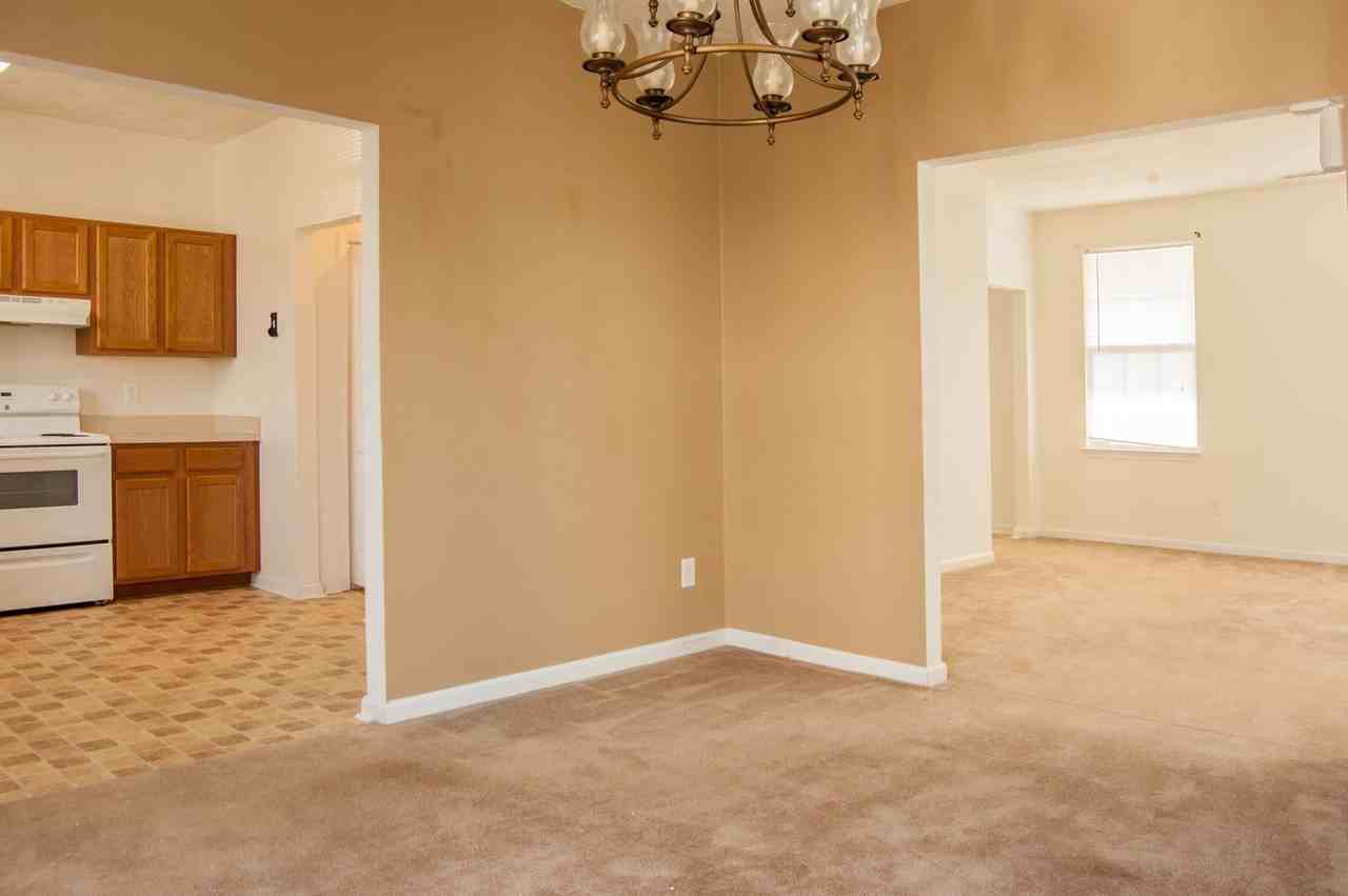1447 Talley Circle - Photo 7 of 18