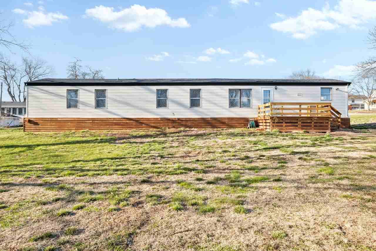 307 Natchez St - Photo 2 of 17