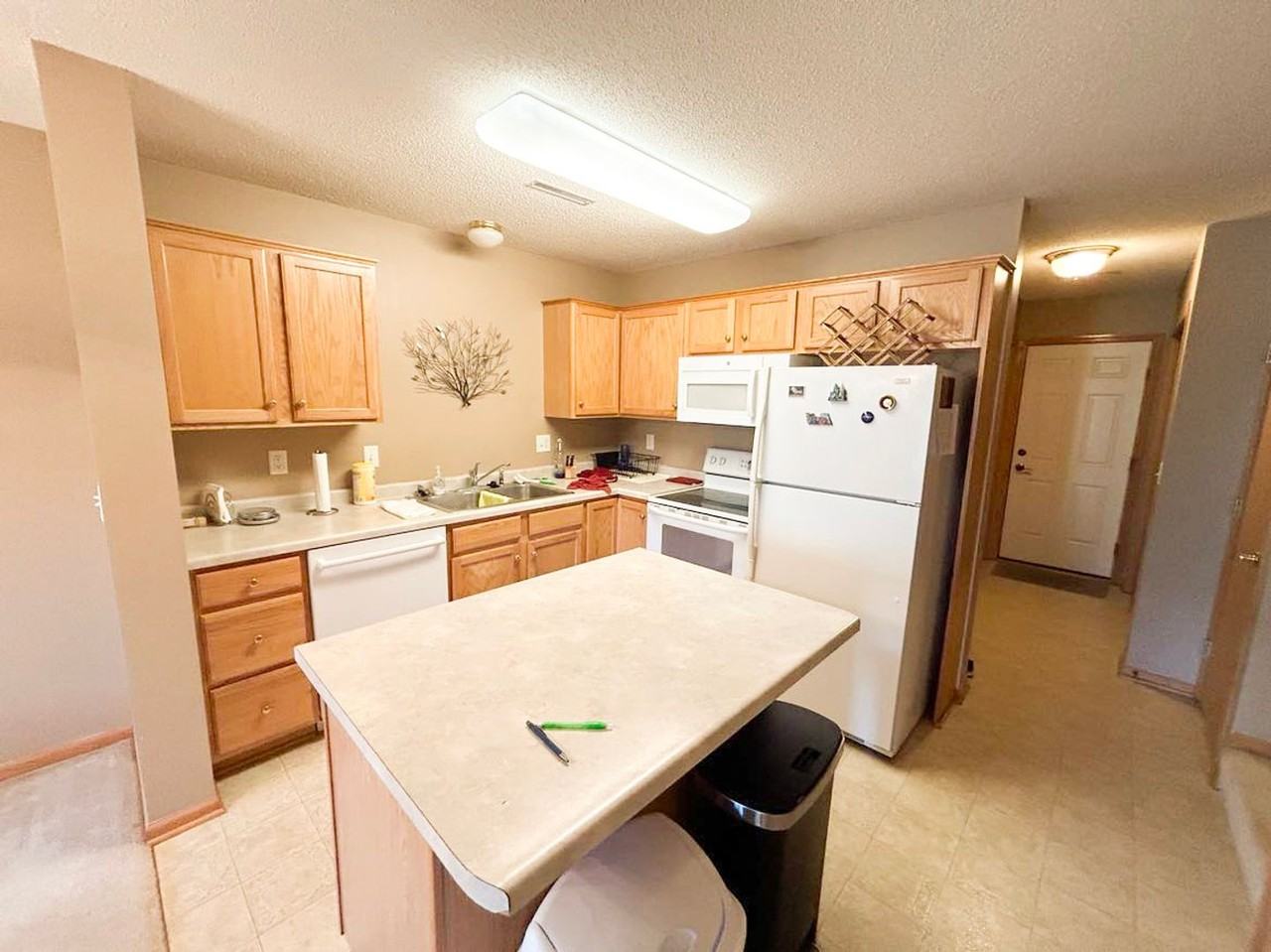 2959 Monroe Dr Nw - Photo 3 of 14