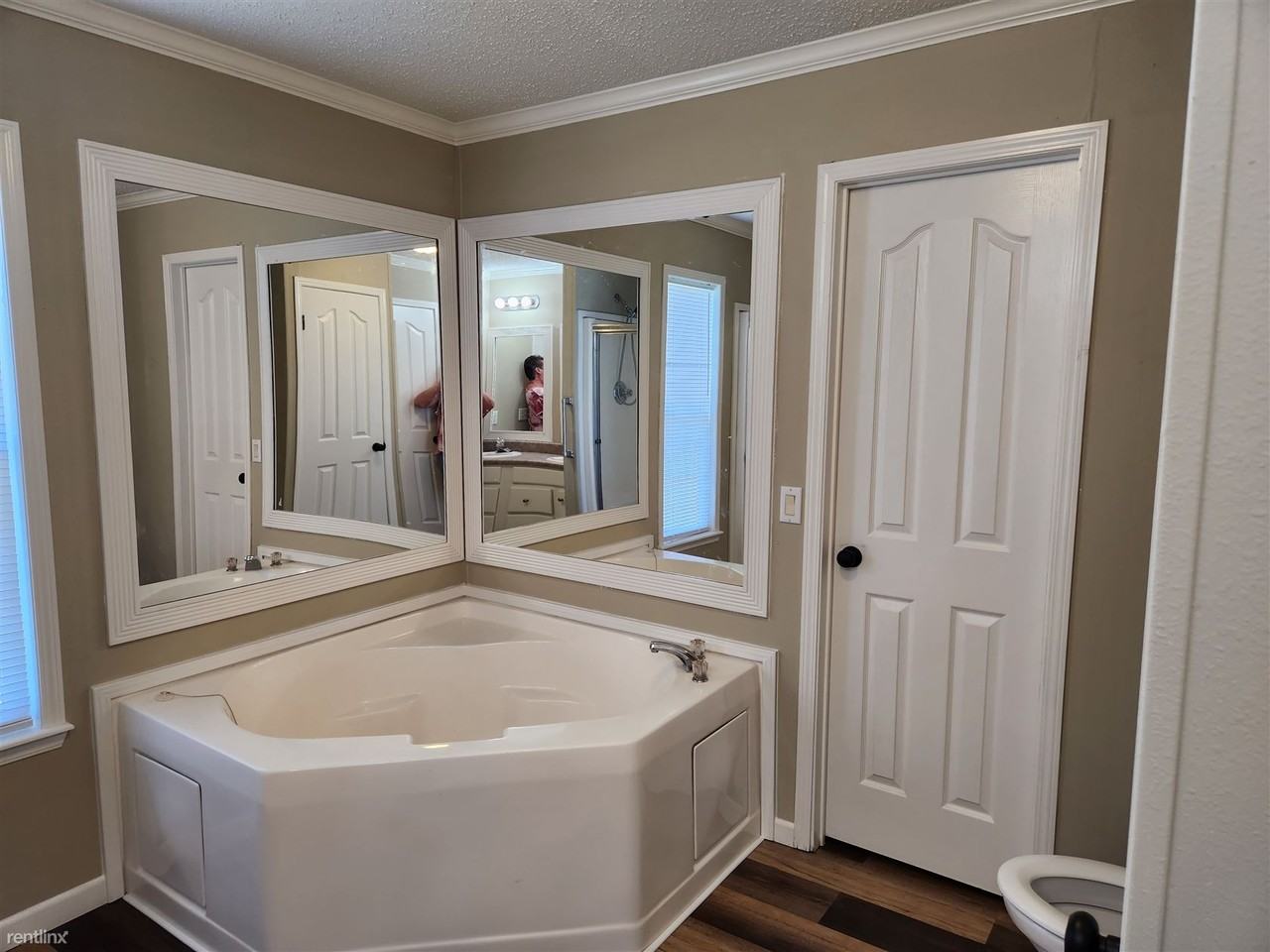 233 County Road 2865 - Photo 2 of 7