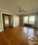 18 E Northwest Hwy #7 - Photo 1 of 1