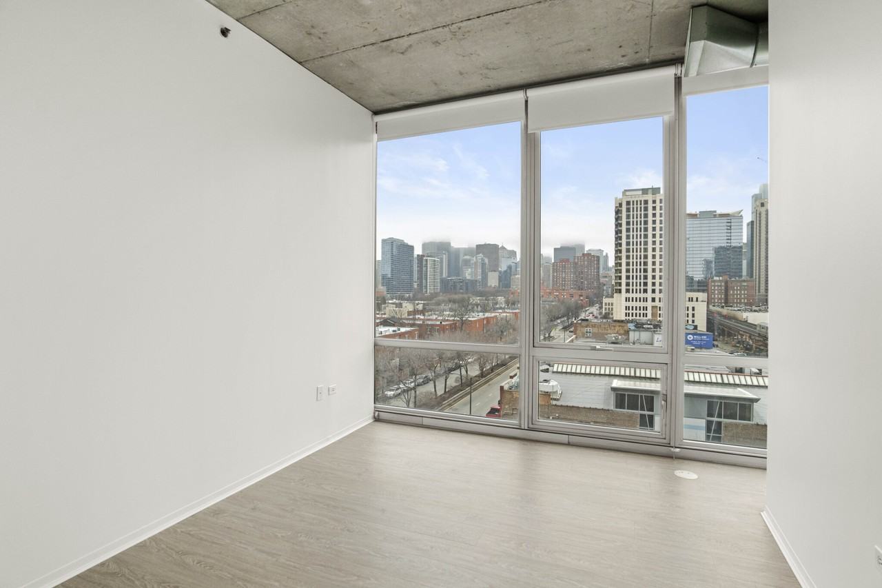 1401 S State St #2-2 - Photo 7 of 28