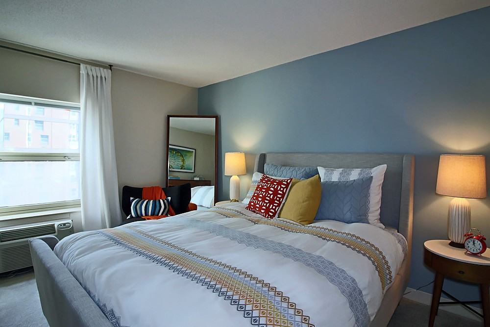 8 W Chestnut St - Photo 4 of 14