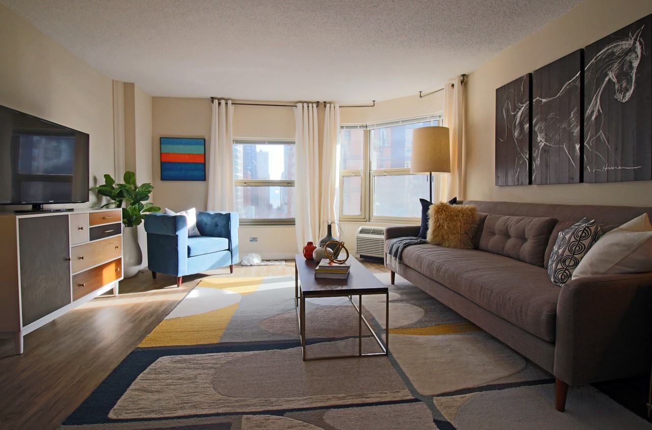 8 W Chestnut St #1-1 - Photo 2 of 14