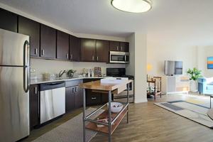 featured image of 8 W Chestnut St #1-1