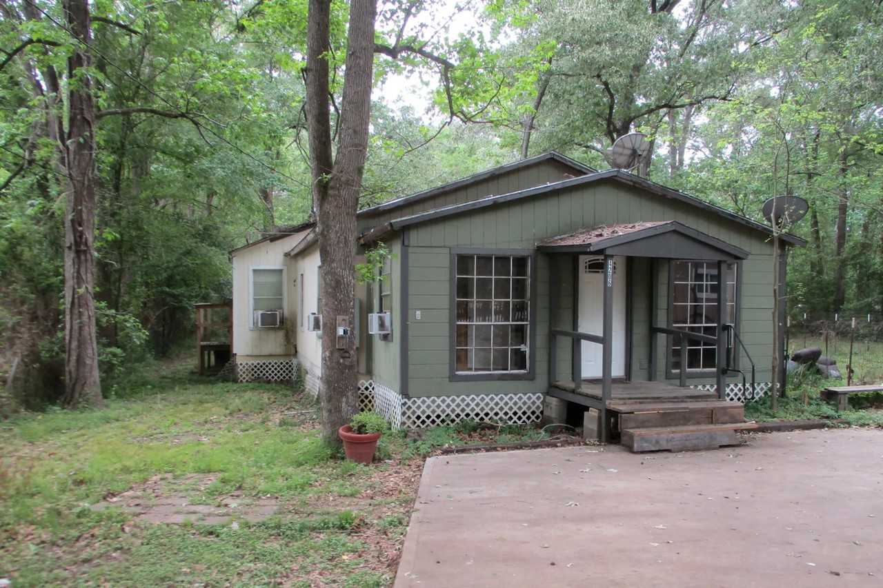 4206 Trent Rd - Photo 2 of 10