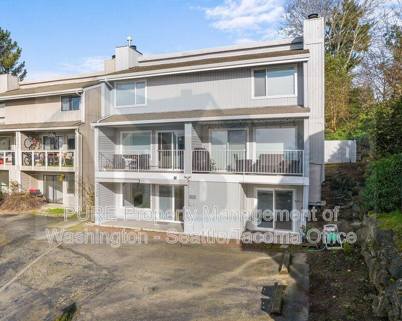 3306 Lake Washington Blvd N #1 - Photo 2 of 27