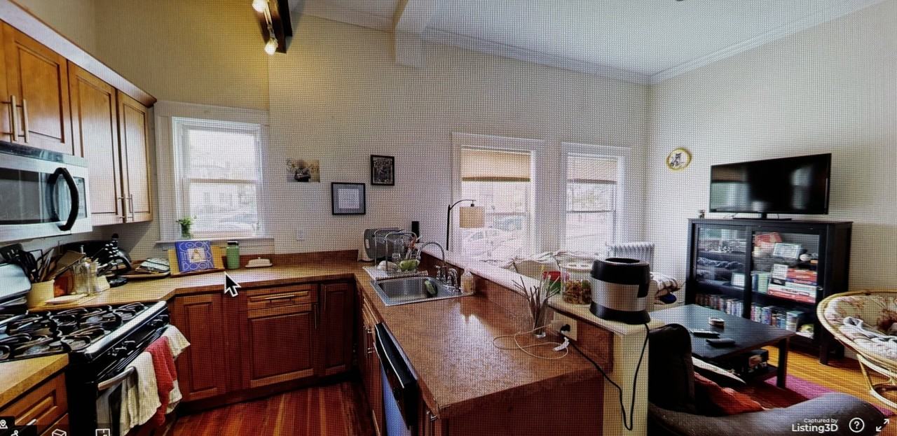 361 Broadway #2 - Photo 5 of 11