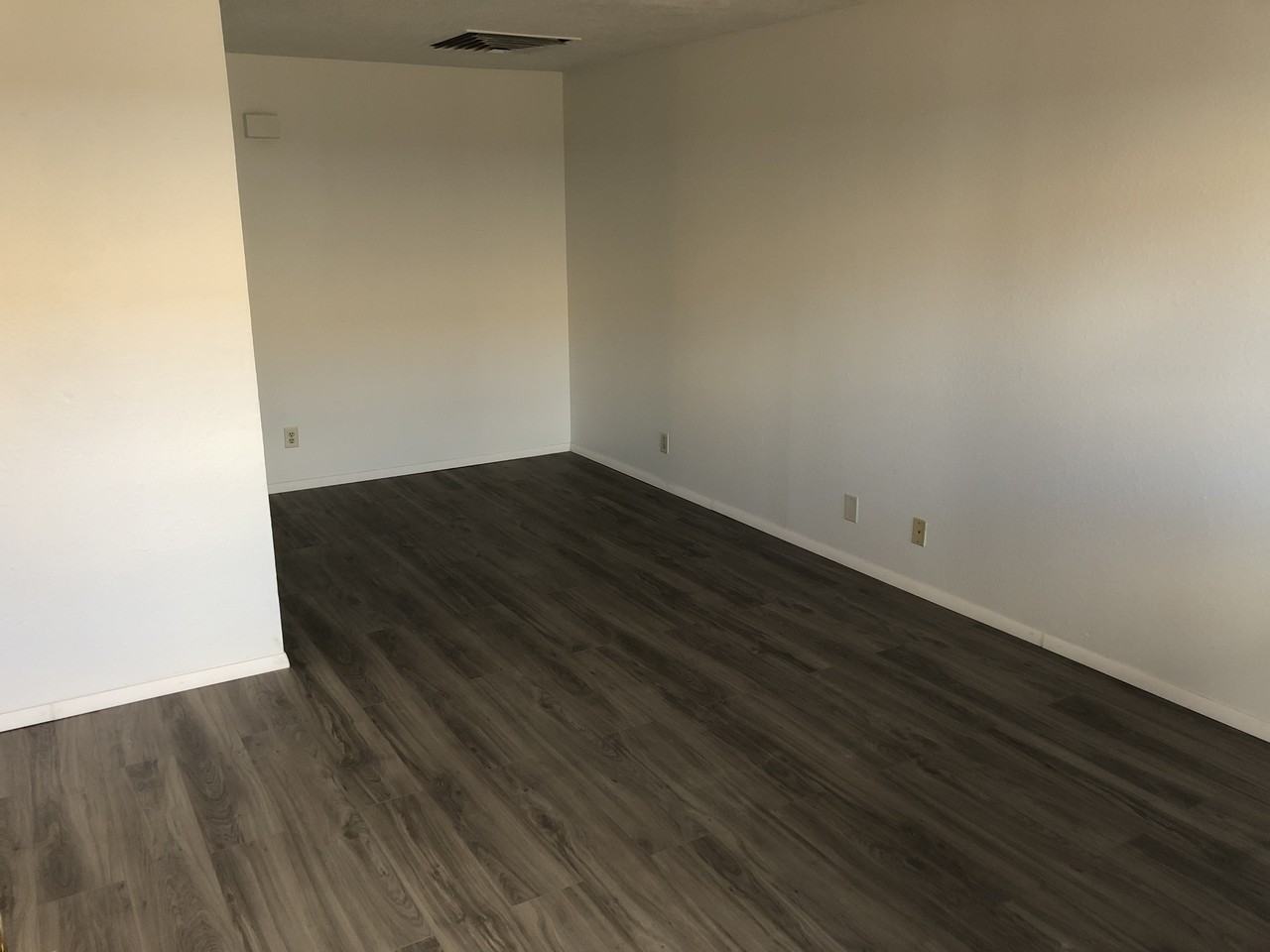 929 Aztec Rd Nw - Photo 7 of 22