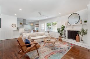 6267 Saint Albans Dr  