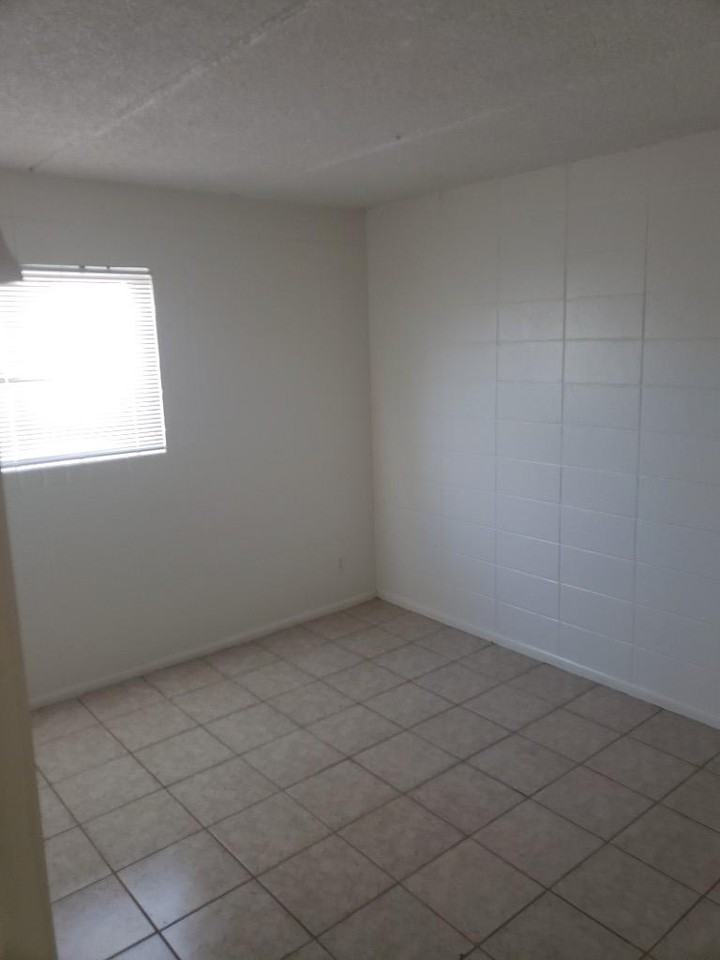 401 N D St #5 - Photo 7 of 13