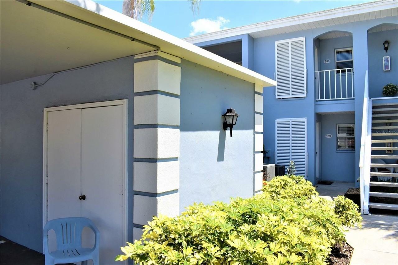 448 Cerromar Rd - Photo 2 of 48