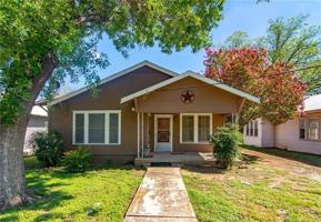 featured image of 2202 Avenue D