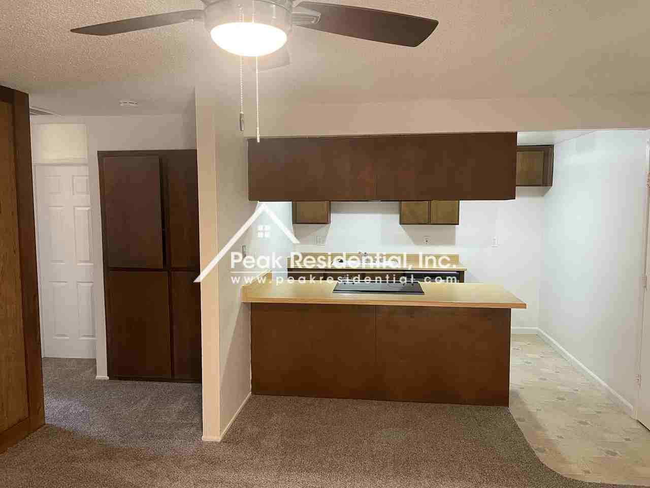 5433 E Knoll Dr - Photo 4 of 12