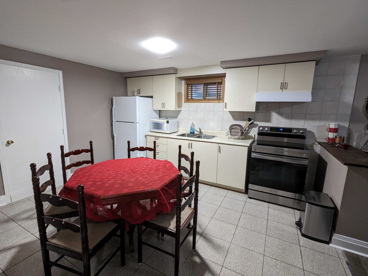 27 Amaretto Court - Photo 2 of 9