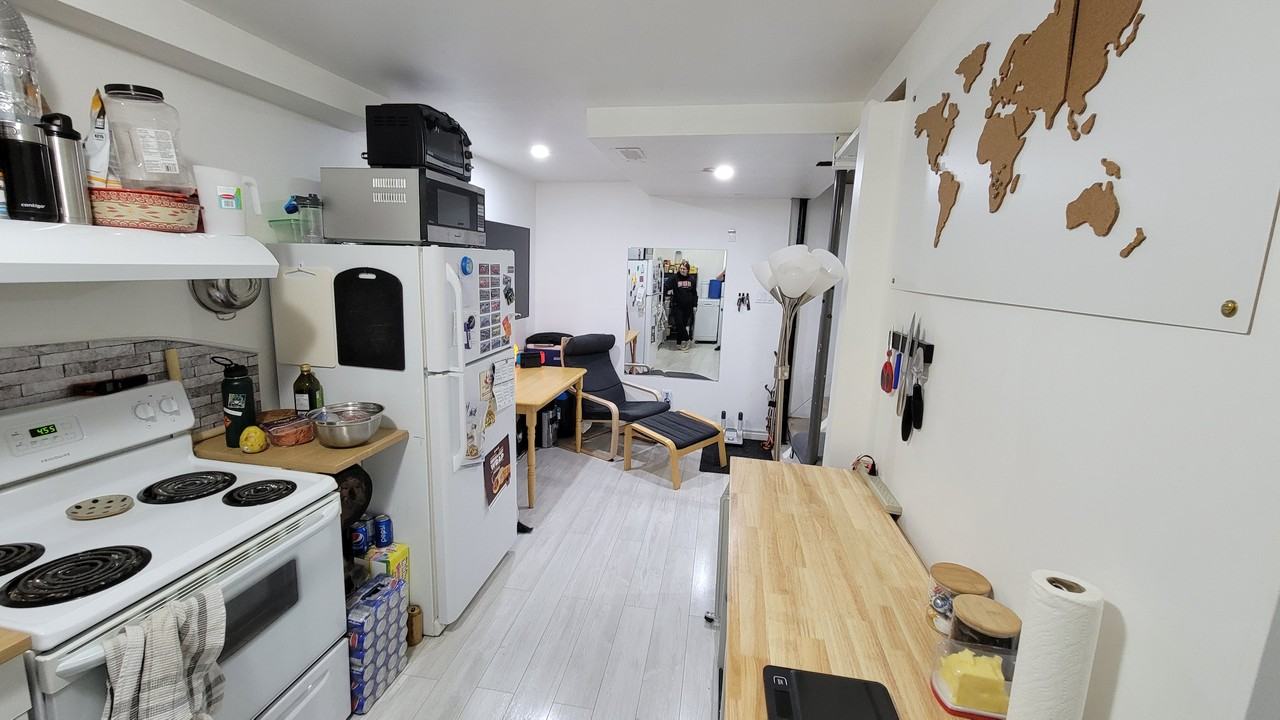 26 Mulvagh Avenue #B - Photo 7 of 11