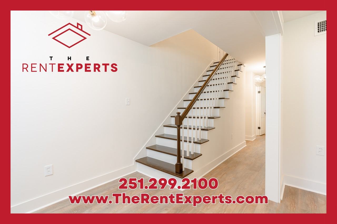 3933 Radnor Avenue - Photo 2 of 22