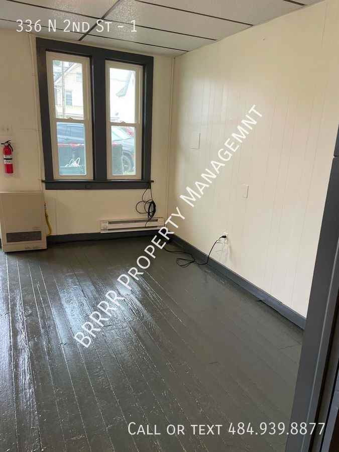 336 N 2nd St #1 - Photo 3 of 9