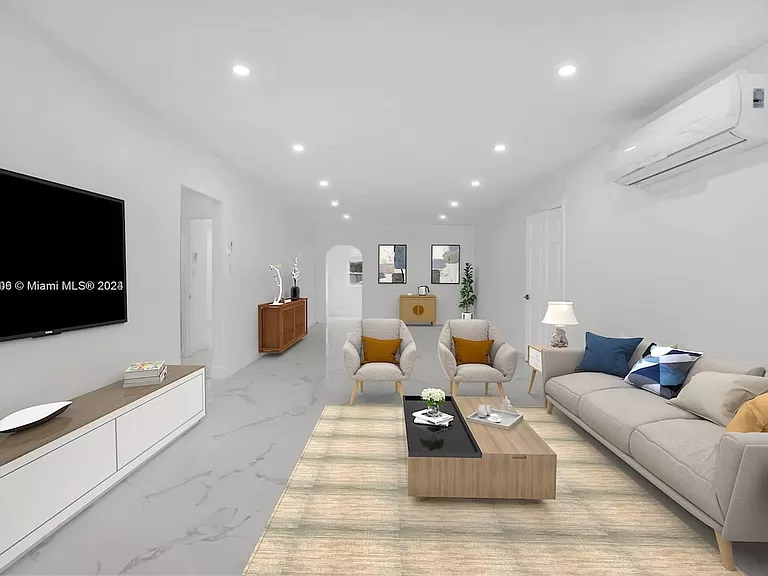 332 Nw 97th St - Photo 3 of 16