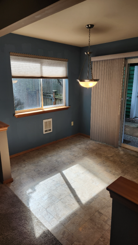 8817B Delridge Way Sw - Photo 2 of 18