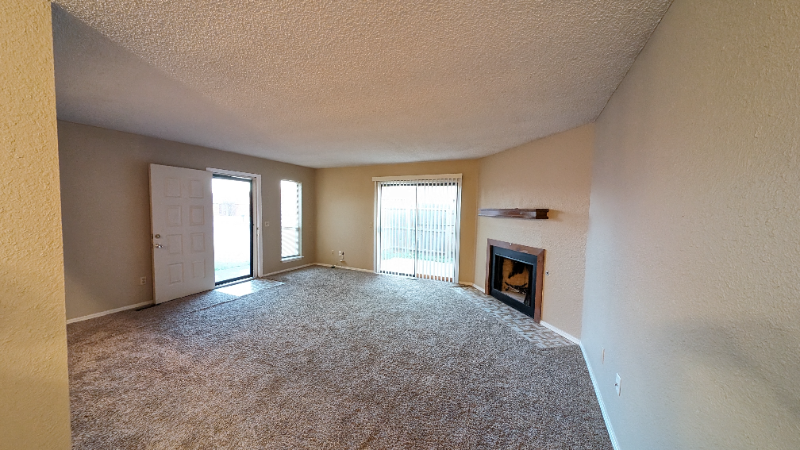 7124 Nw 115th St - Photo 2 of 23