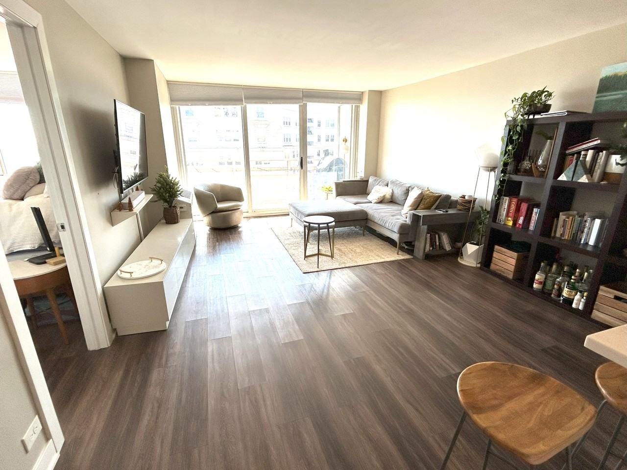 5601 N Sheridan Rd #20B - Photo 6 of 17