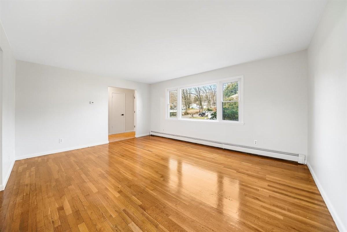 21 Grand Ave #NA - Photo 3 of 13