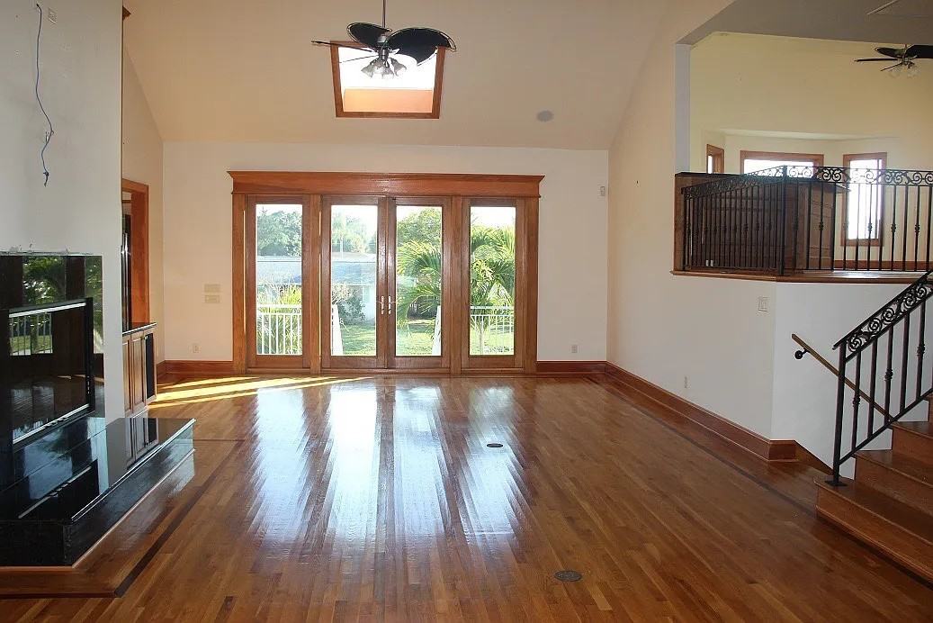 308 Holly Rd #NA - Photo 3 of 20