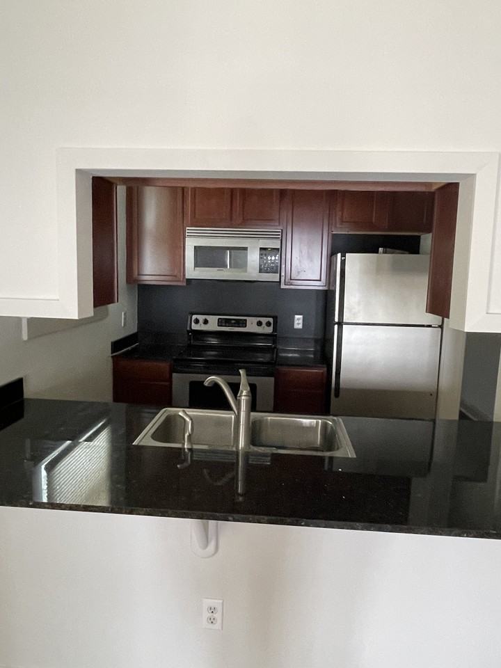 5422 Vicksburg St #5422 - Photo 2 of 21