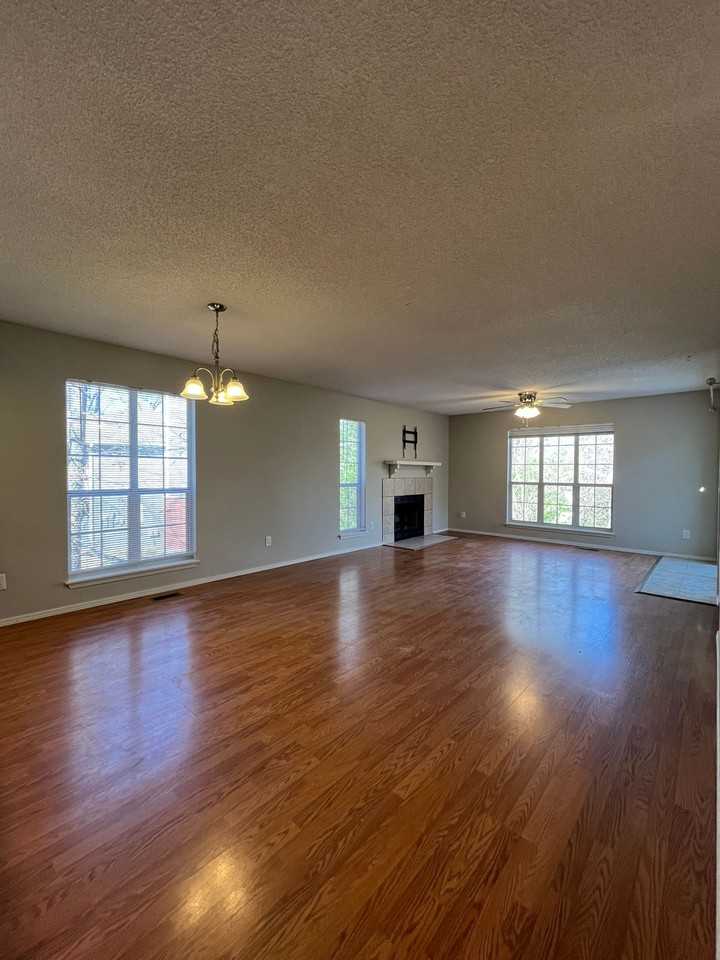 3213 Cardinal Creek Circle - Photo 2 of 24