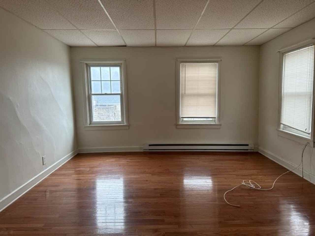 201 S Market St - Photo 3 of 14